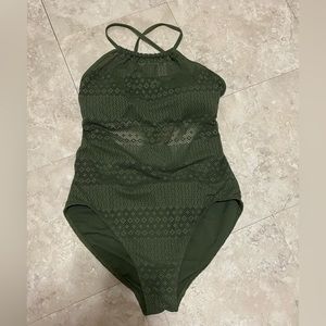 Time and Tru Swimsuit BUNDLE 💫